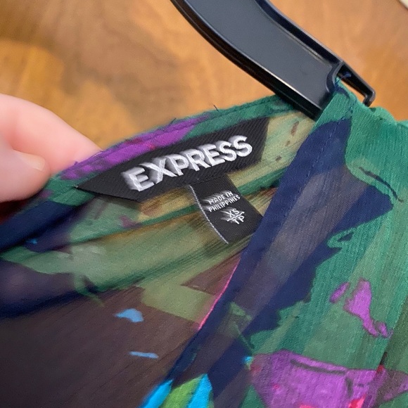 Dress - Picture 3 of 5